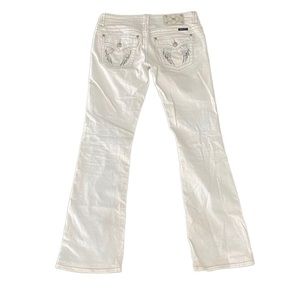RARE MISS ME ANGEL WING RHINESTONE WHITE
FLARE LOW-RISE JEANS